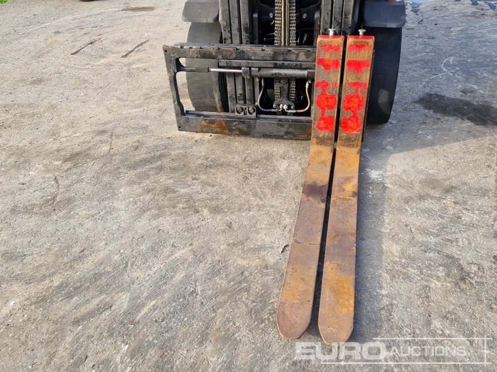 Chariot élévateur 2014 Hyster H3-0FT: photos 13