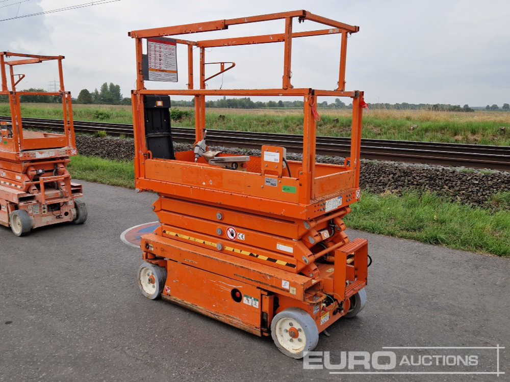 2014 SkyJack SJ111-3219 - Nacelle: photos 3 2014 SkyJack SJ111-3219 - Nacelle: photos 3
