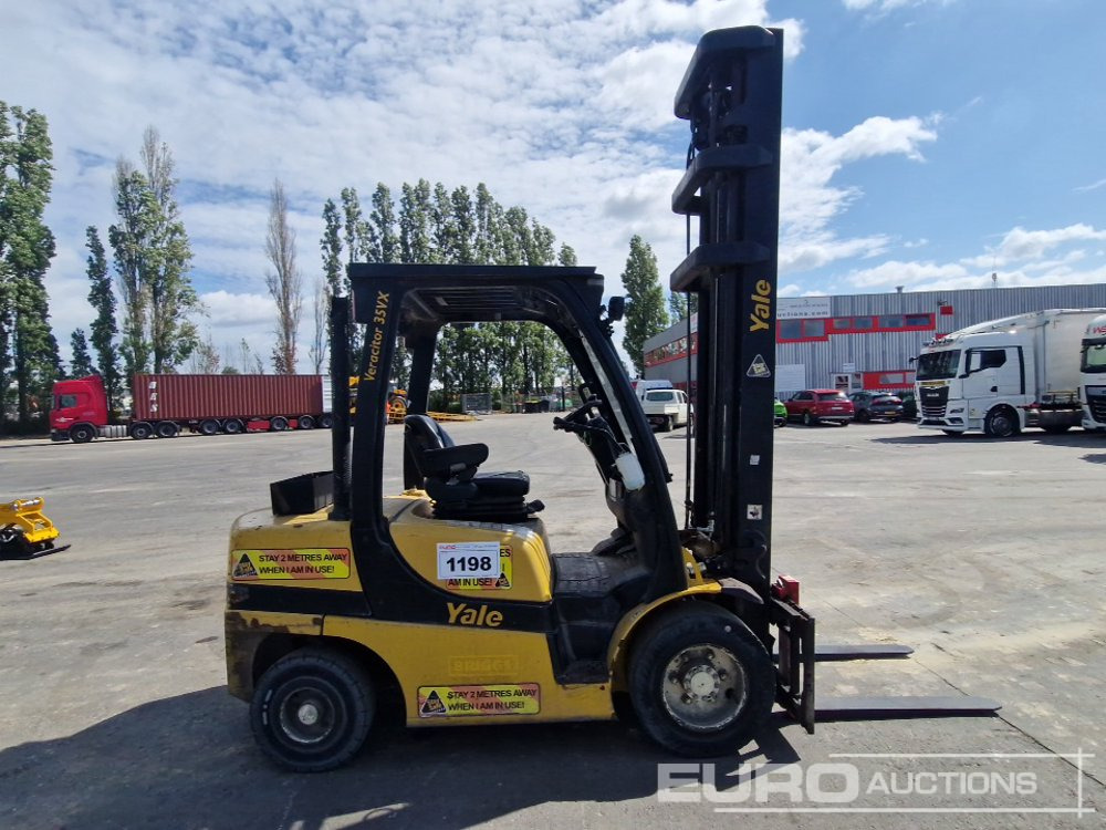2014 Yale GDP35VX - Chariot élévateur: photos 5 2014 Yale GDP35VX - Chariot élévateur: photos 5