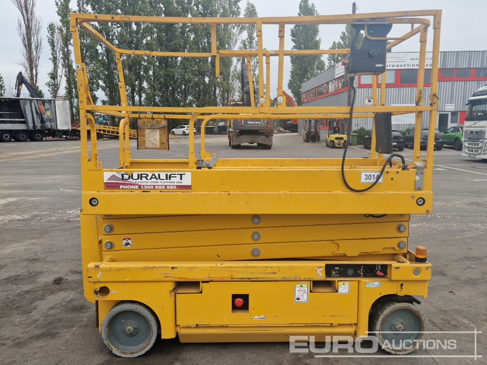 2015 Haulotte Compact 10 - Nacelle: photos 5 2015 Haulotte Compact 10 - Nacelle: photos 5