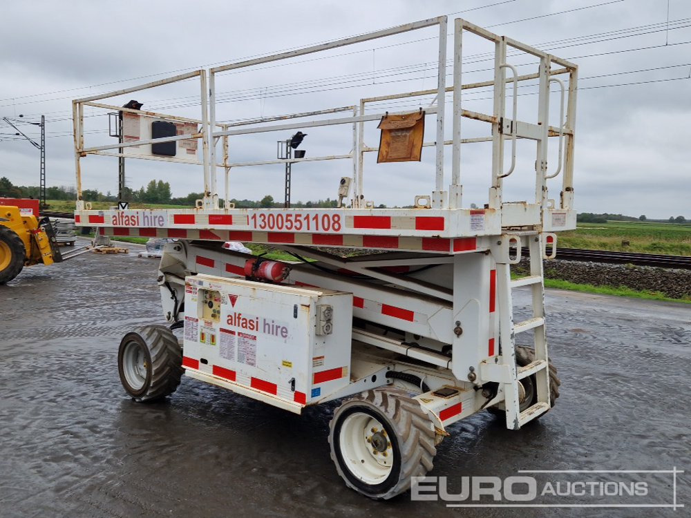 2015 JLG MEC3084RT - Nacelle: photos 3 2015 JLG MEC3084RT - Nacelle: photos 3
