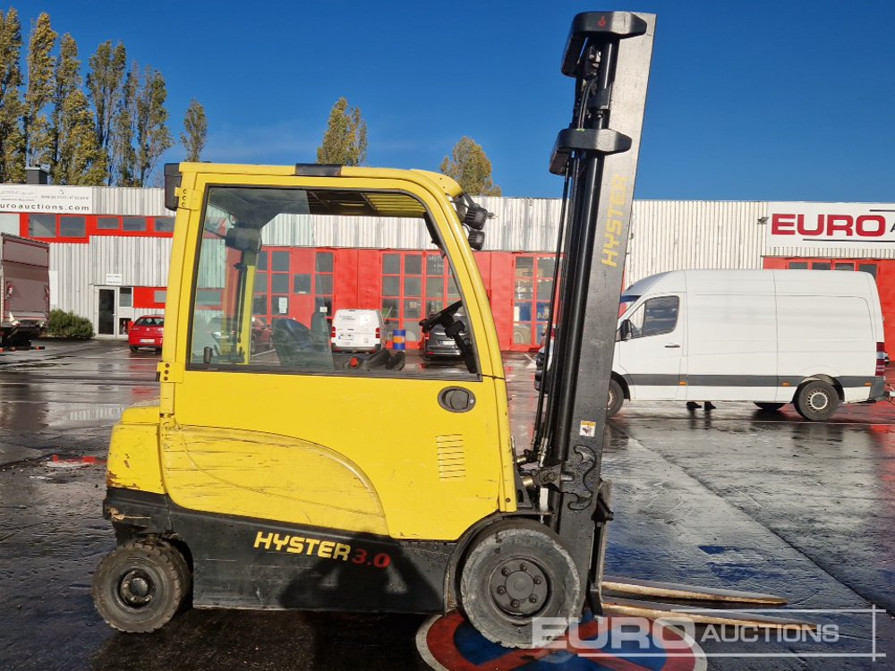 2016 Hyster J3.0XN 3 Ton Electric Forklift, 2 Stage Mast, Forks, - Chariot élévateur électrique: photos 5 2016 Hyster J3.0XN 3 Ton Electric Forklift, 2 Stage Mast, Forks, - Chariot élévateur électrique: photos 5
