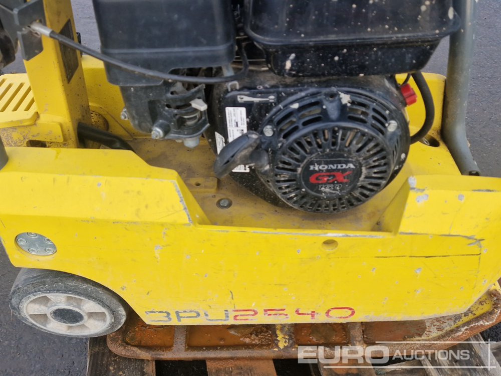 2016 Wacker Neuson BPU2540A - Plaque vibrante: photos 5 2016 Wacker Neuson BPU2540A - Plaque vibrante: photos 5