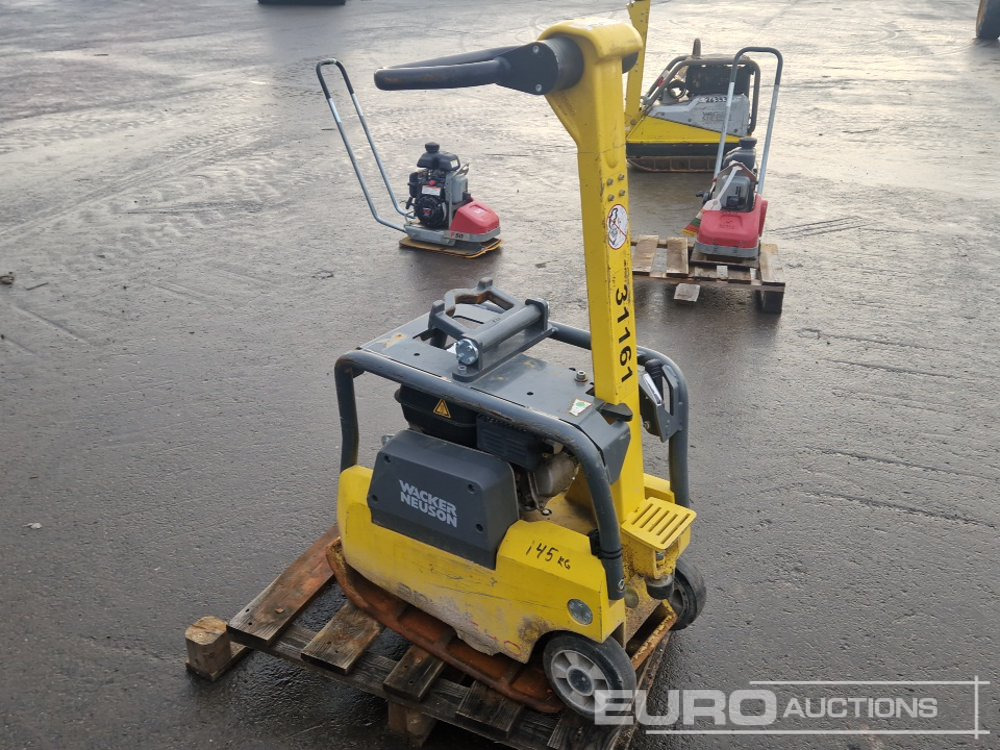 2016 Wacker Neuson BPU2540A - Plaque vibrante: photos 2 2016 Wacker Neuson BPU2540A - Plaque vibrante: photos 2