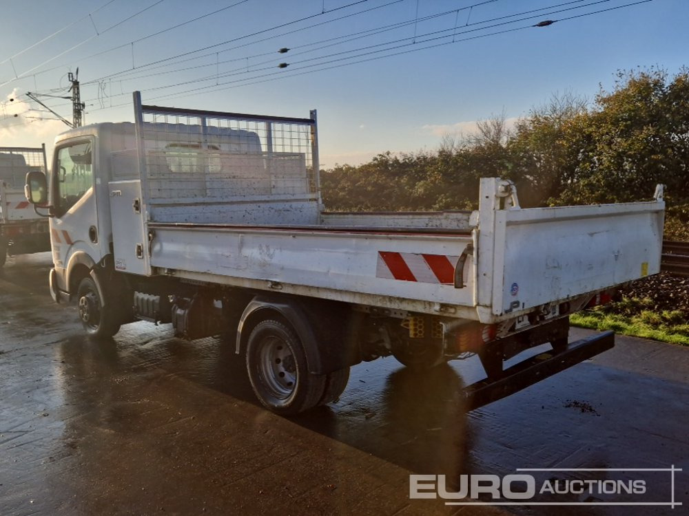 2017 Nissan NT400 - Utilitaire benne: photos 3 2017 Nissan NT400 - Utilitaire benne: photos 3