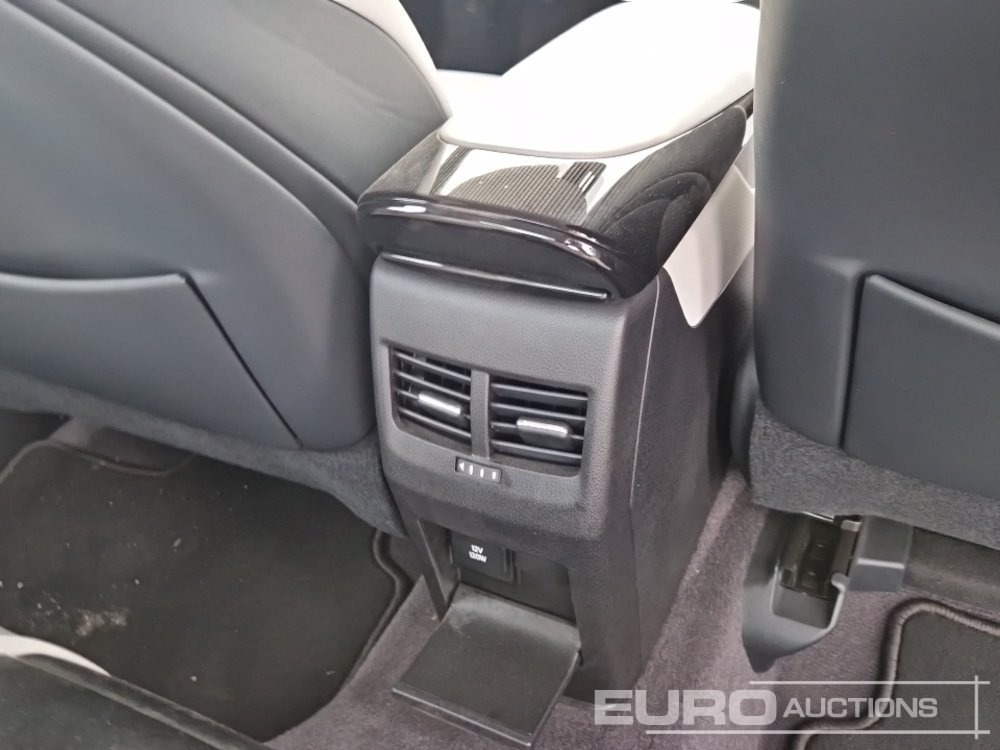 Voiture 2017 Toyota Mirai Fuel Cell, Hydrogen Hybrid, Automatic (German Reg. Docs. Available): photos 25