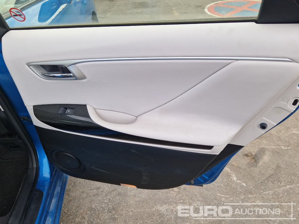 Voiture 2017 Toyota Mirai Fuel Cell, Hydrogen Hybrid, Automatic (German Reg. Docs. Available): photos 22