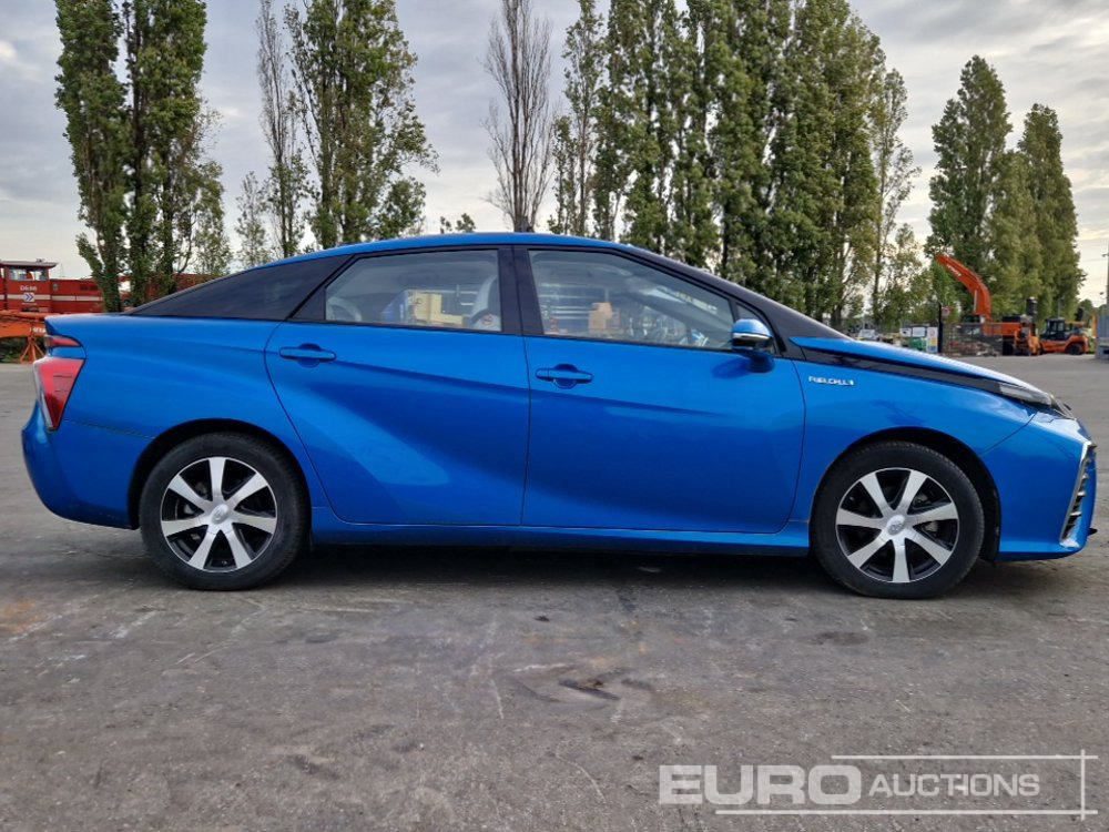 Voiture 2017 Toyota Mirai Fuel Cell, Hydrogen Hybrid, Automatic (German Reg. Docs. Available): photos 6