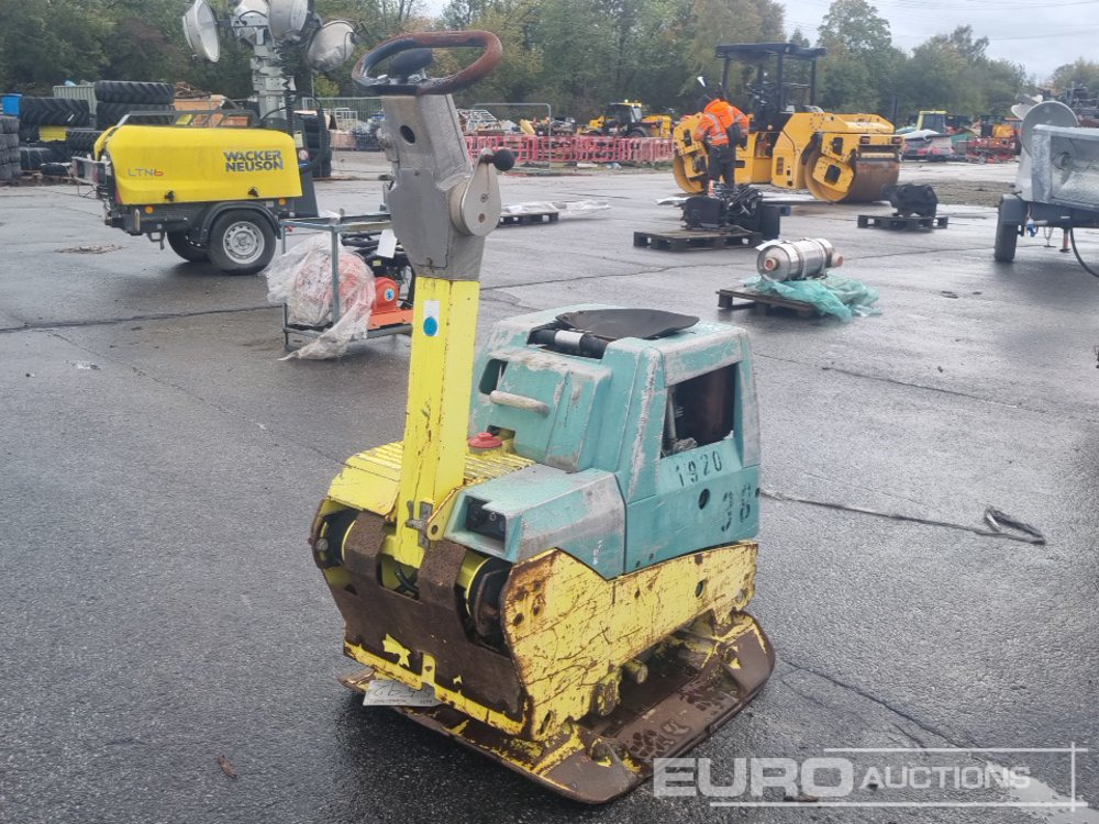 Ammann Diesel Vibrating Compaction Plate - Travaux routiers: photos 5 Ammann Diesel Vibrating Compaction Plate - Travaux routiers: photos 5