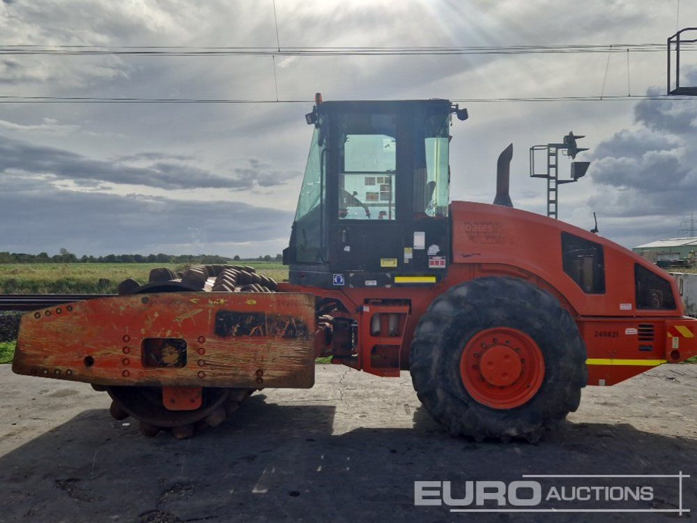 CAT CP76 - Compacteur: photos 2 CAT CP76 - Compacteur: photos 2