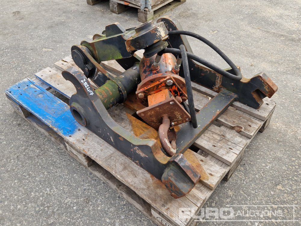 CW40 Grapple Adapter + Rotator (2 of) - Attache rapide: photos 2 CW40 Grapple Adapter + Rotator (2 of) - Attache rapide: photos 2