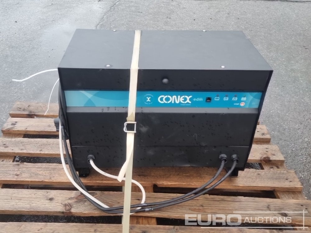 Matériel de chantier Charger to suit Electric Forklift: photos 8 Matériel de chantier Charger to suit Electric Forklift: photos 8