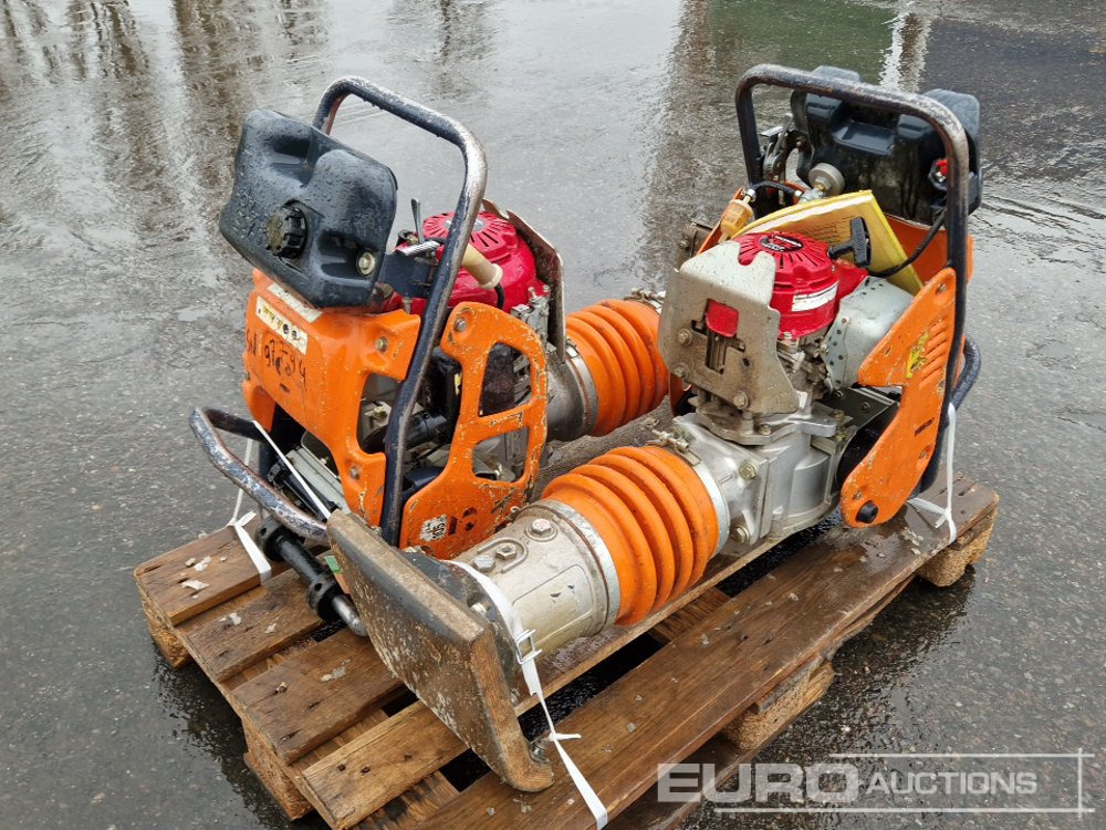 Compaction Rammers (2 of) - Travaux routiers: photos 1 Compaction Rammers (2 of) - Travaux routiers: photos 1