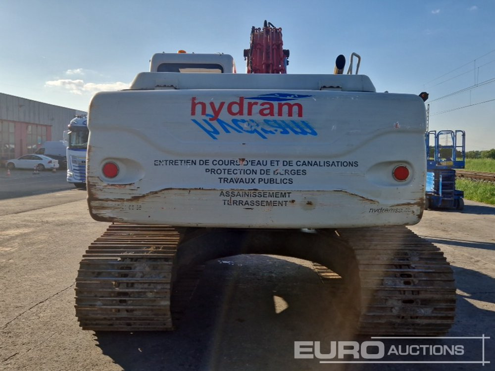 Doosan DX225LC - Pelle sur chenille: photos 4 Doosan DX225LC - Pelle sur chenille: photos 4