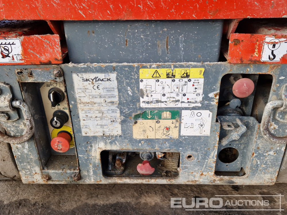 Nacelle Electric Scissor Lift: photos 16 Nacelle Electric Scissor Lift: photos 16