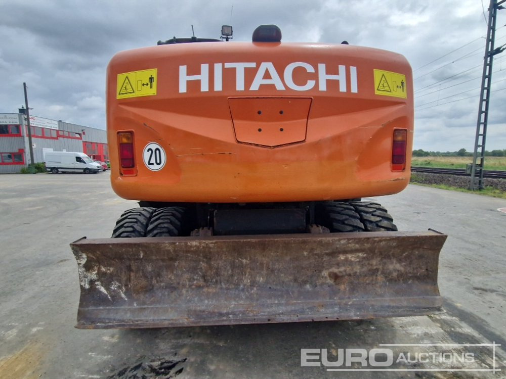 Hitachi ZX190W-3 - Pelle sur pneus: photos 4 Hitachi ZX190W-3 - Pelle sur pneus: photos 4
