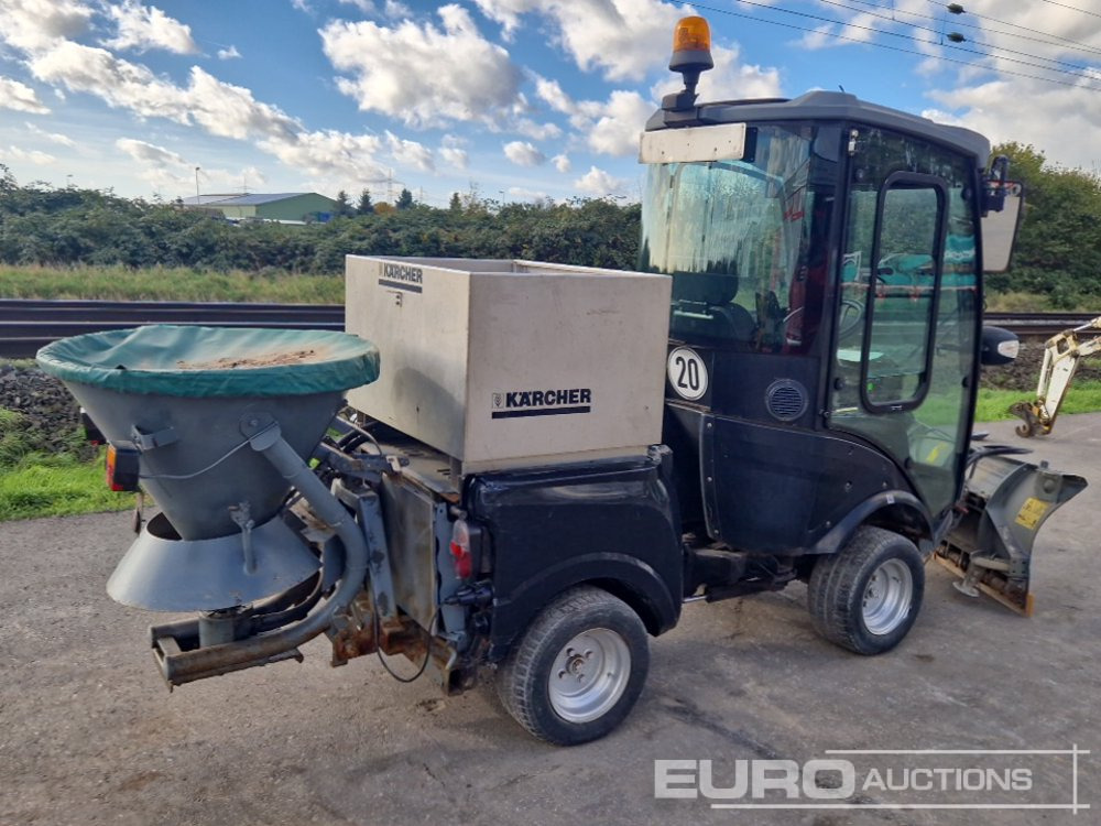 Kärcher Utility Vehicle with Snow Blade, Spreader - Engin de déneigement: photos 4 Kärcher Utility Vehicle with Snow Blade, Spreader - Engin de déneigement: photos 4