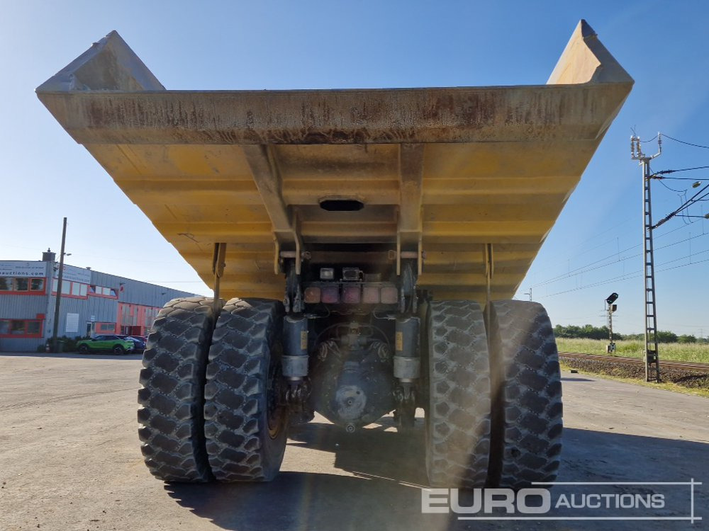 Komatsu HD405-7 - Tombereau rigide: photos 5 Komatsu HD405-7 - Tombereau rigide: photos 5