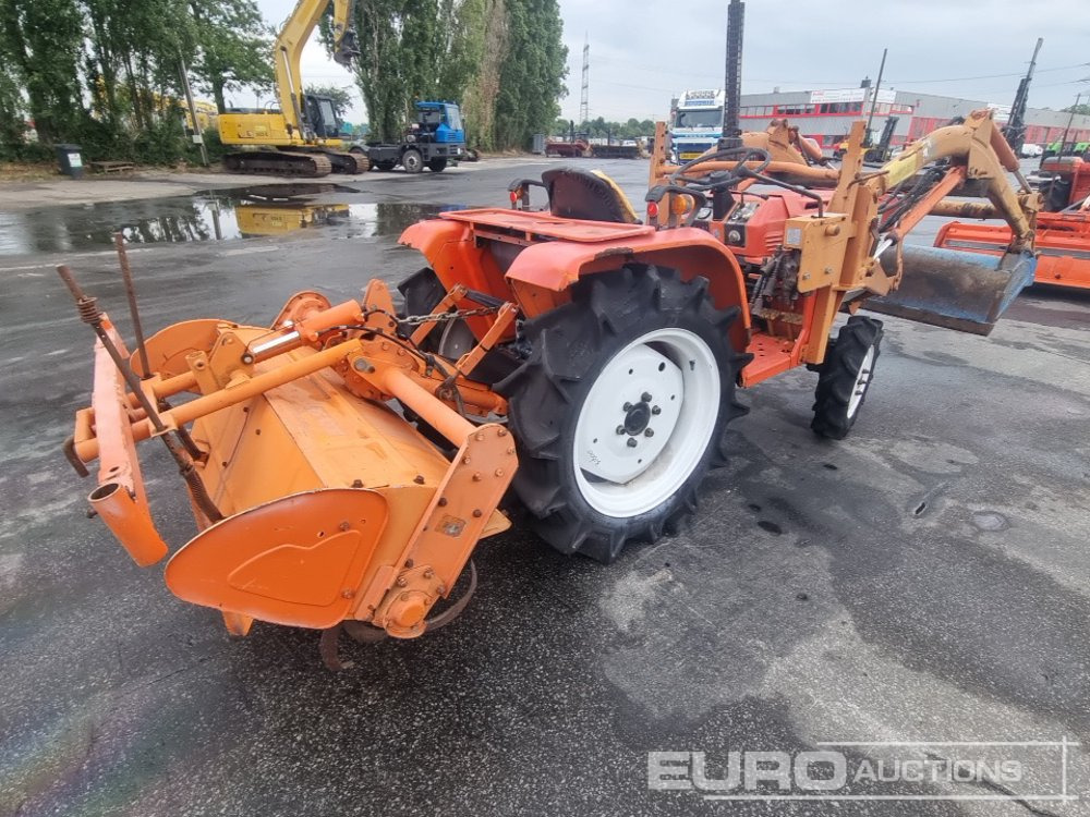 Kubota B1600 - Micro tracteur: photos 5 Kubota B1600 - Micro tracteur: photos 5