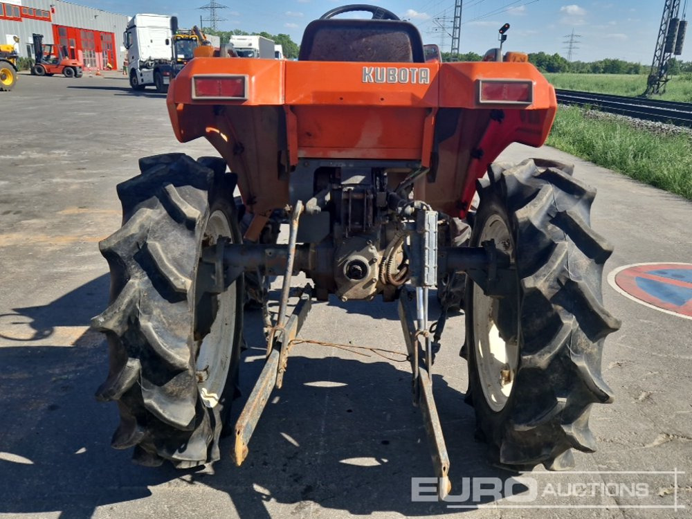 Kubota SATURN X24 DT - Micro tracteur: photos 4 Kubota SATURN X24 DT - Micro tracteur: photos 4