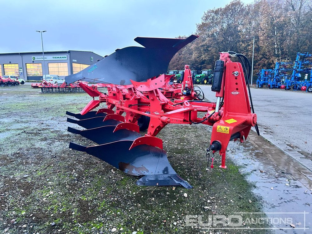 Unused Kuhn Multi-Master 113 - Machine agricole: photos 1 Unused Kuhn Multi-Master 113 - Machine agricole: photos 1