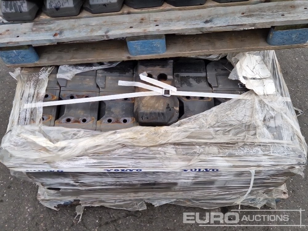 500mm Rubber Block Pads to suit Volvo EC305/EC330 (3 Pallets) - Pièces de rechange pour Pelle: photos 5 500mm Rubber Block Pads to suit Volvo EC305/EC330 (3 Pallets) - Pièces de rechange pour Pelle: photos 5