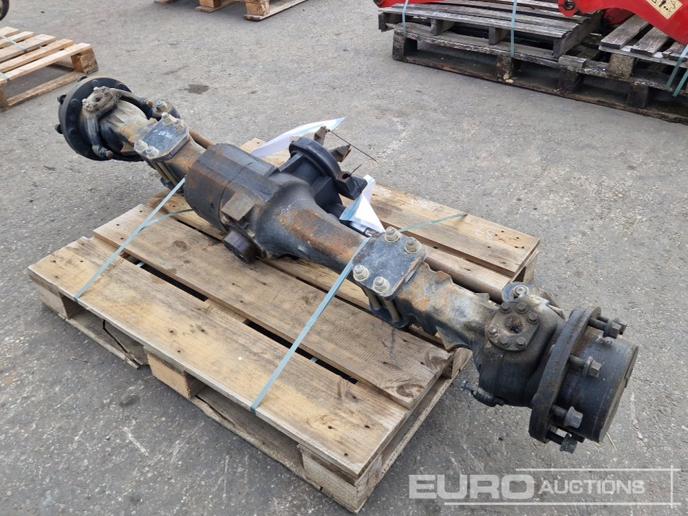 Axle to suit Manitou 160ATJ - Pièces de rechange: photos 3 Axle to suit Manitou 160ATJ - Pièces de rechange: photos 3