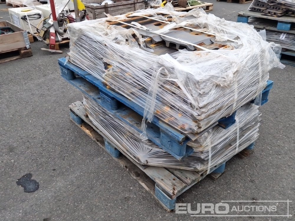 Track Plates to suit Volvo - Pièces de rechange pour Pelle: photos 4 Track Plates to suit Volvo - Pièces de rechange pour Pelle: photos 4
