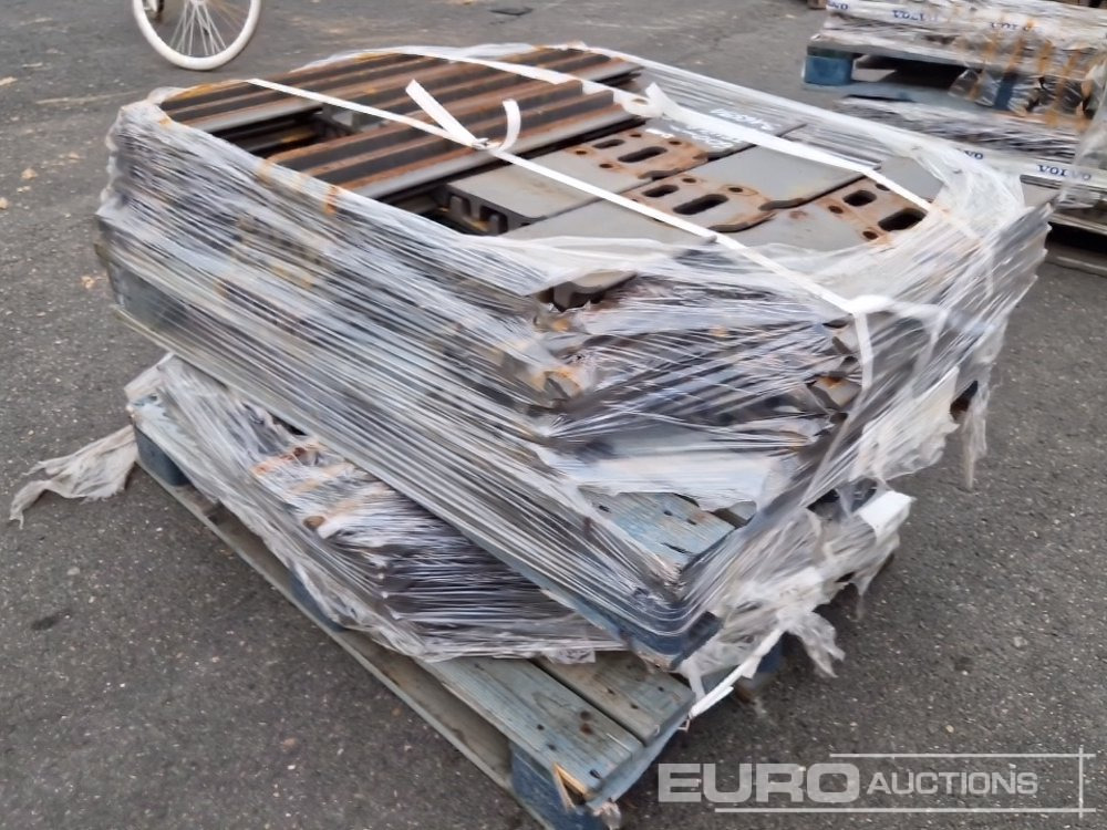 Track Plates to suit Volvo - Pièces de rechange pour Pelle: photos 4 Track Plates to suit Volvo - Pièces de rechange pour Pelle: photos 4