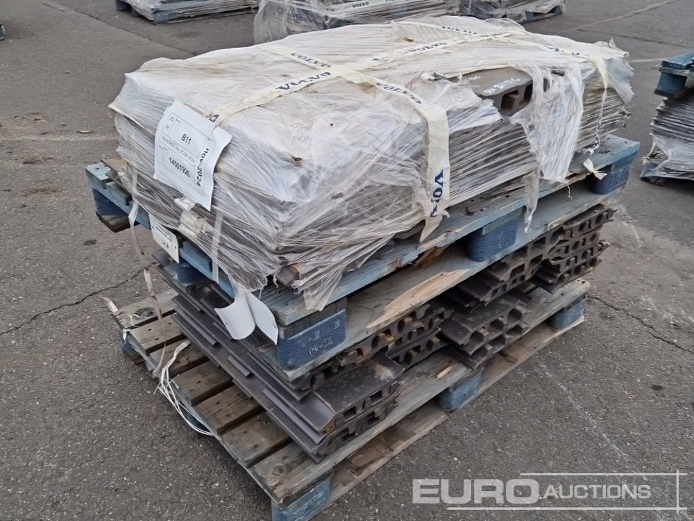 Track Plates to suit Volvo - Pièces de rechange pour Pelle: photos 4 Track Plates to suit Volvo - Pièces de rechange pour Pelle: photos 4