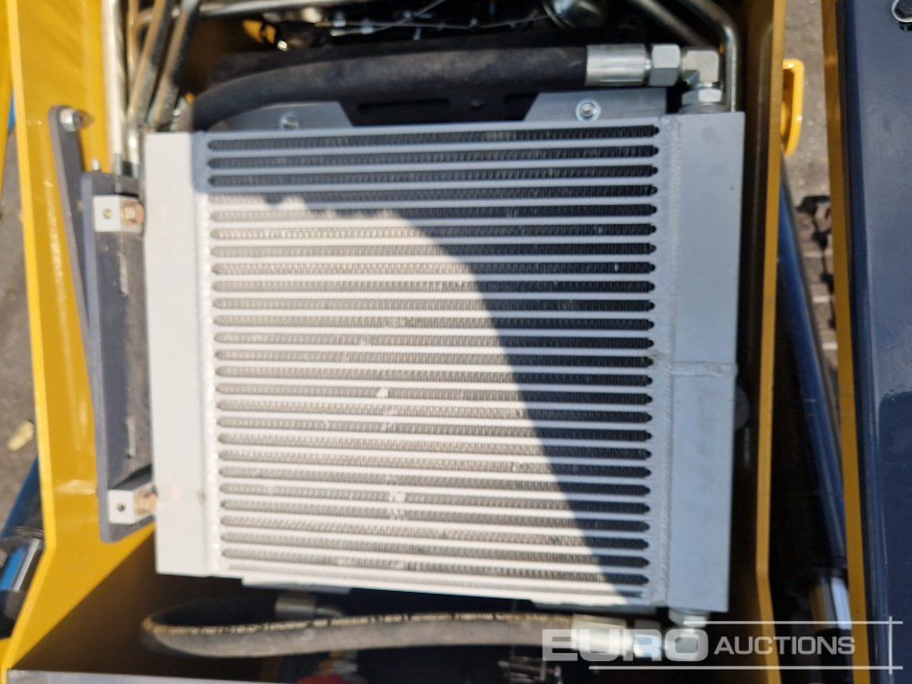 Mini chargeuse Unused 2025 Infront YF380: photos 14 Mini chargeuse Unused 2025 Infront YF380: photos 14