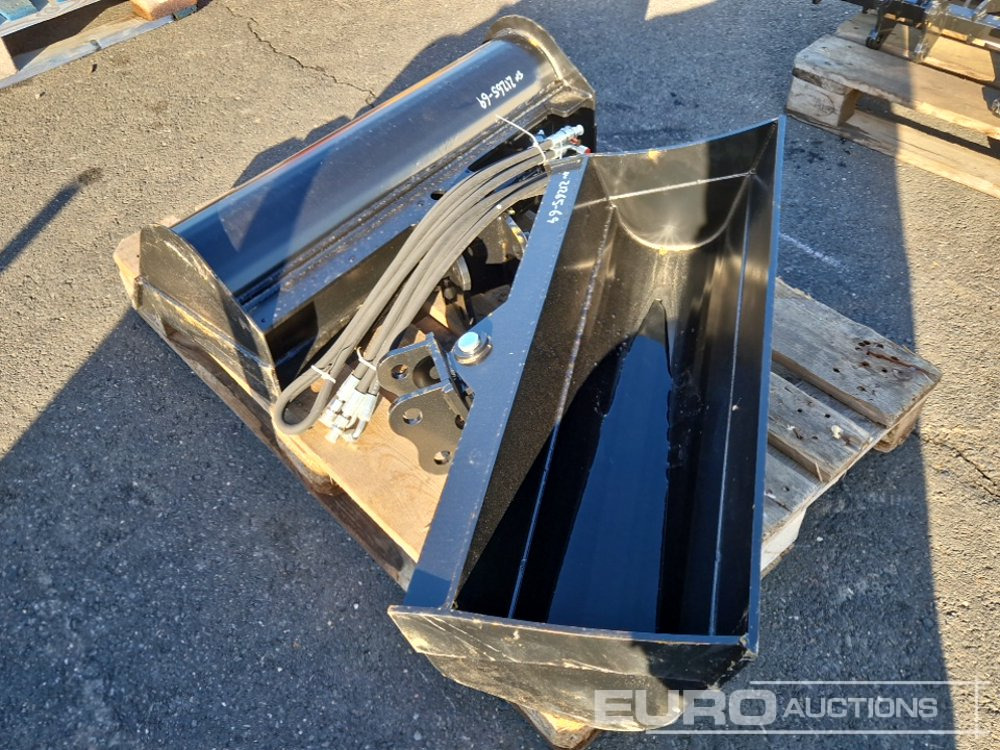 Unused 2025 Miva 32" Tilt Ditching Bucket to suit 1-3 Ton Excavator, Pin Diameter 1” (2 of) - Godet: photos 2 Unused 2025 Miva 32" Tilt Ditching Bucket to suit 1-3 Ton Excavator, Pin Diameter 1” (2 of) - Godet: photos 2