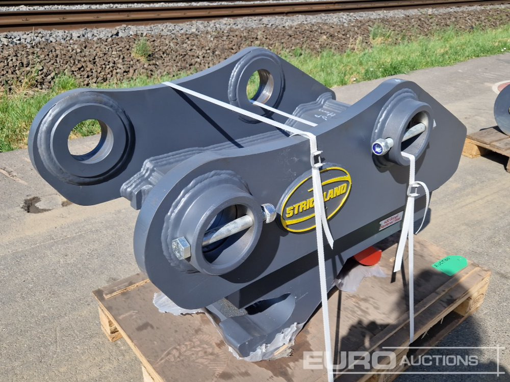 Unused Strickland S-Lock Quick Hitch, 110mm Pin to suit Doosan DX490 - Attache rapide: photos 3 Unused Strickland S-Lock Quick Hitch, 110mm Pin to suit Doosan DX490 - Attache rapide: photos 3