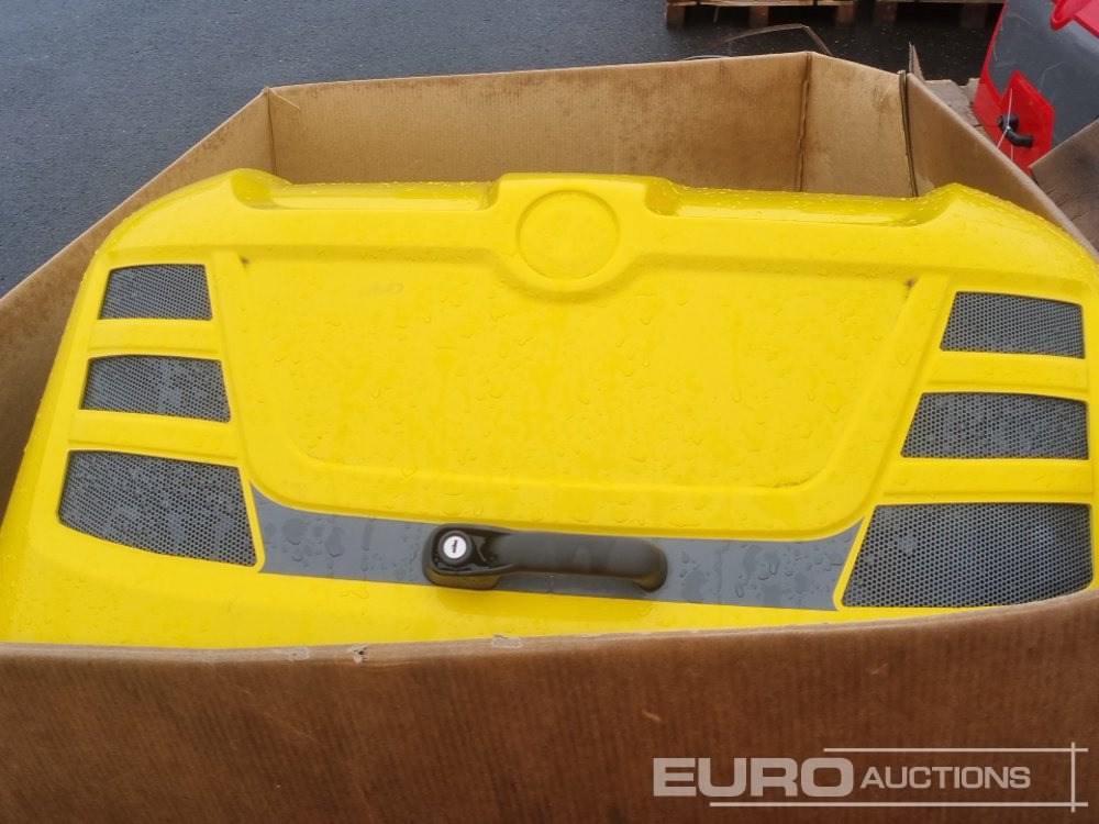 Unused Wacker Neuson Engine Cover - Capot pour Engins de chantier: photos 2 Unused Wacker Neuson Engine Cover - Capot pour Engins de chantier: photos 2
