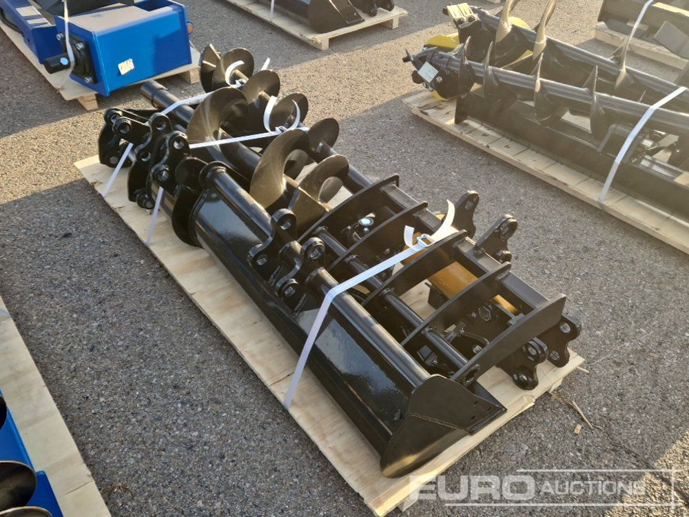 Unused 2025 Captok Qty (8 of) Rake, Ripper, Graber, 12" Auger, 16" Auger, 8" Narrow Bucket, 24" Bucket, 32" Bucket to suit Excavator - Accessoire pour Pelle: photos 3 Unused 2025 Captok Qty (8 of) Rake, Ripper, Graber, 12" Auger, 16" Auger, 8" Narrow Bucket, 24" Bucket, 32" Bucket to suit Excavator - Accessoire pour Pelle: photos 3