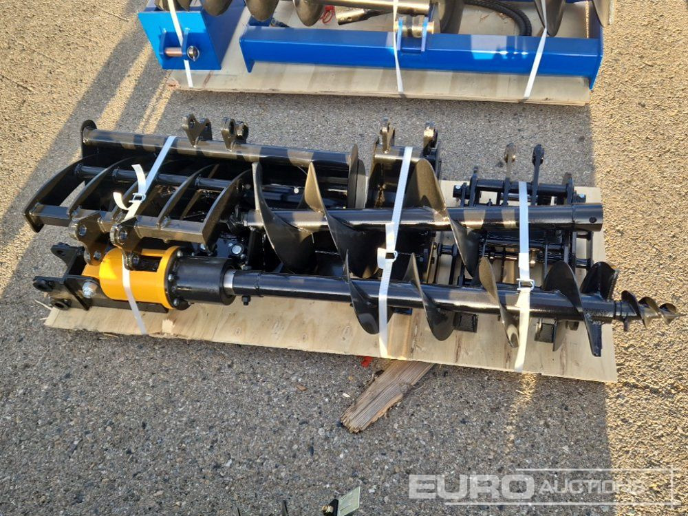 Unused 2025 Captok Qty (8 of) Rake, Ripper, Graber, 12" Auger, 16" Auger, 8" Narrow Bucket, 24" Bucket, 32" Bucket to suit Excavator - Accessoire pour Pelle: photos 5 Unused 2025 Captok Qty (8 of) Rake, Ripper, Graber, 12" Auger, 16" Auger, 8" Narrow Bucket, 24" Bucket, 32" Bucket to suit Excavator - Accessoire pour Pelle: photos 5