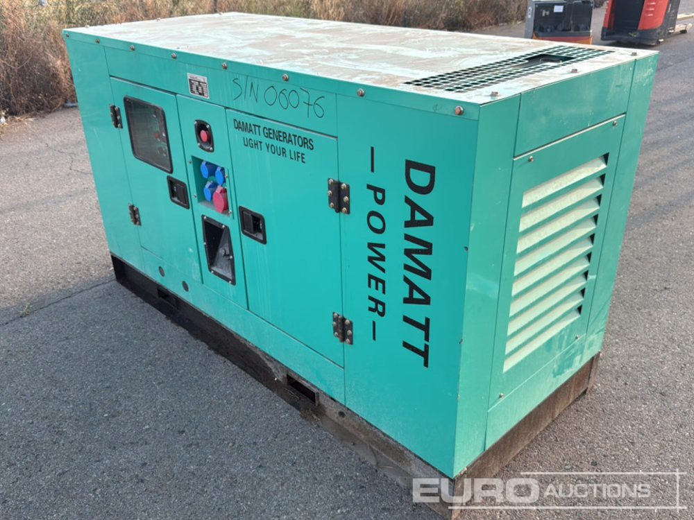 Damatt CA-30 - Groupe électrogène: photos 2 Damatt CA-30 - Groupe électrogène: photos 2