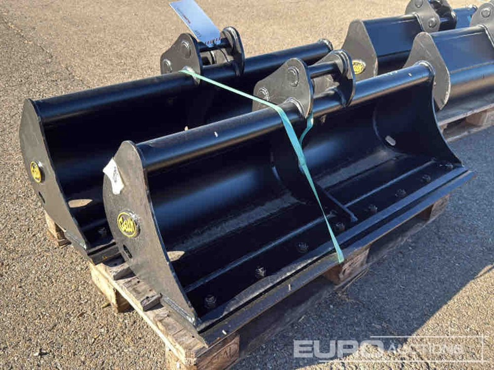 Geith Bucket G03R-1200-9919 to Suit MCR1009 (S/Ns 1165970, 1165957) (2 of) - Godet: photos 1 Geith Bucket G03R-1200-9919 to Suit MCR1009 (S/Ns 1165970, 1165957) (2 of) - Godet: photos 1