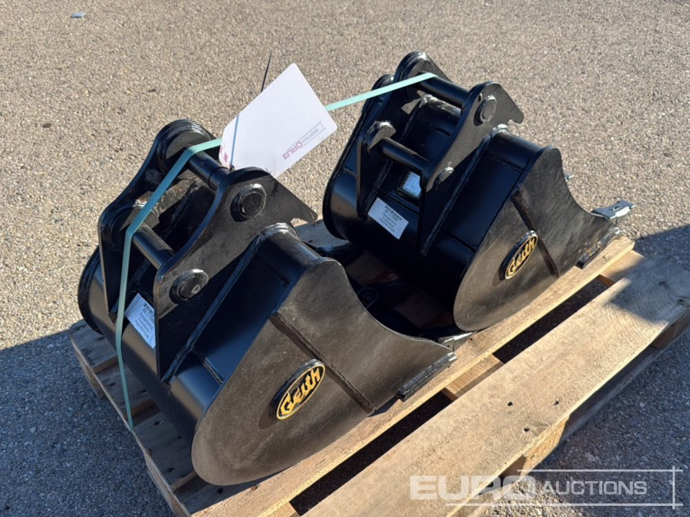 Geith Bucket H03-0450-11404 to Suit MCR1009 (S/Ns 1175044, 1175046) (2 of) - Godet: photos 4 Geith Bucket H03-0450-11404 to Suit MCR1009 (S/Ns 1175044, 1175046) (2 of) - Godet: photos 4