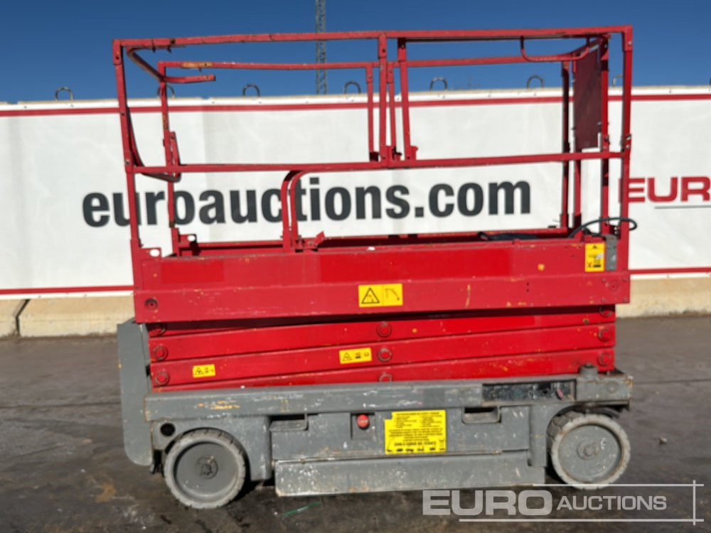 Haulotte COMPACT10N - Nacelle ciseaux: photos 2 Haulotte COMPACT10N - Nacelle ciseaux: photos 2