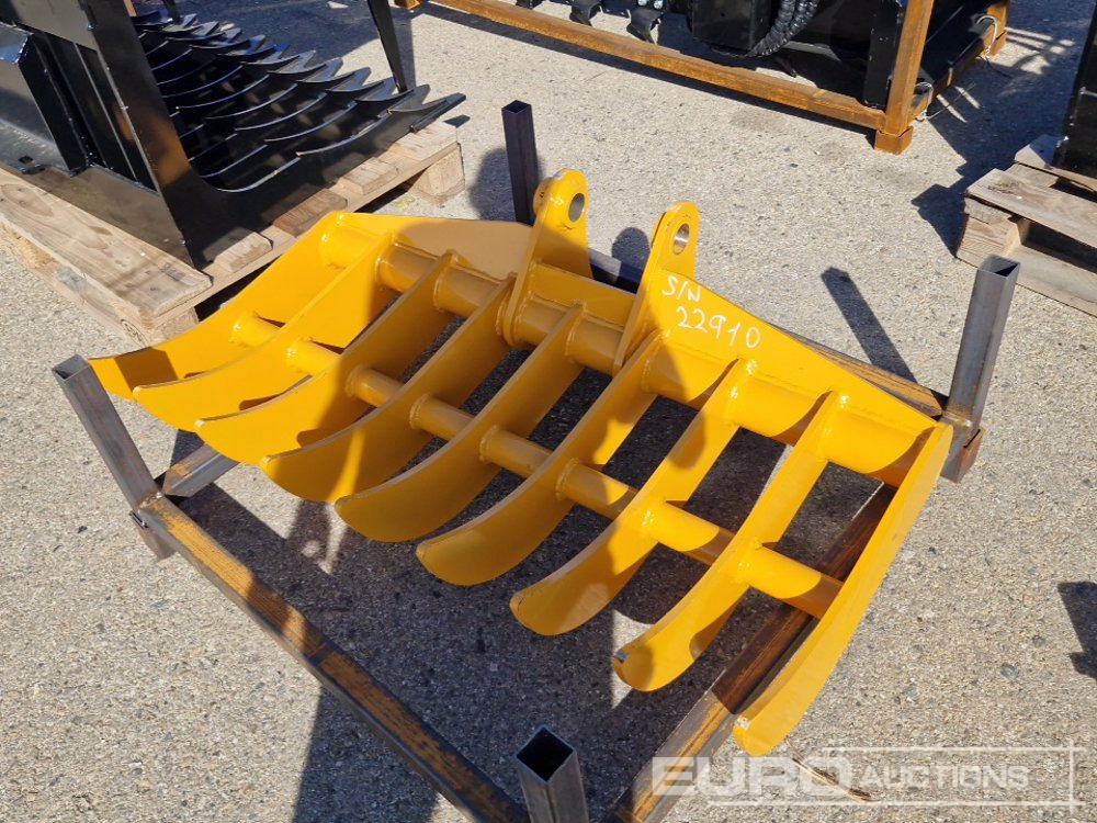 Unused 2025 Captok 44" Dense-Teeth Rake to suit CAT 3-5 Ton Excavator / Rastrillo para Excavadora CAT 3-5 Toneladas - Godet: photos 4 Unused 2025 Captok 44" Dense-Teeth Rake to suit CAT 3-5 Ton Excavator / Rastrillo para Excavadora CAT 3-5 Toneladas - Godet: photos 4