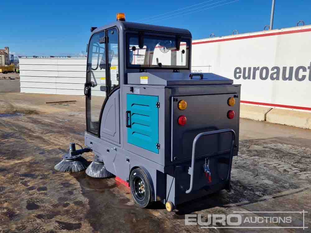 Unused 2025 Kaster S.2000 - Balayeuse de voirie: photos 4 Unused 2025 Kaster S.2000 - Balayeuse de voirie: photos 4