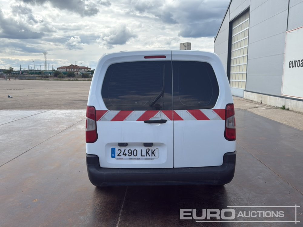 2020 Toyota Proace City - Véhicule utilitaire: photos 4 2020 Toyota Proace City - Véhicule utilitaire: photos 4