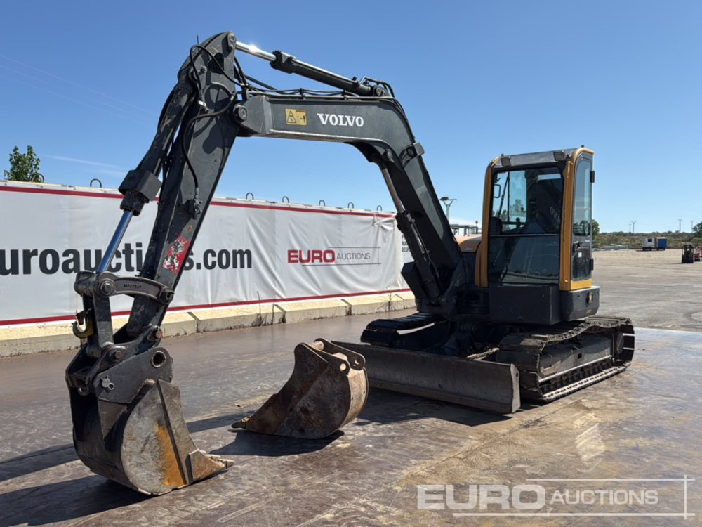 Volvo ECR88 - Mini pelle: photos 1 Volvo ECR88 - Mini pelle: photos 1