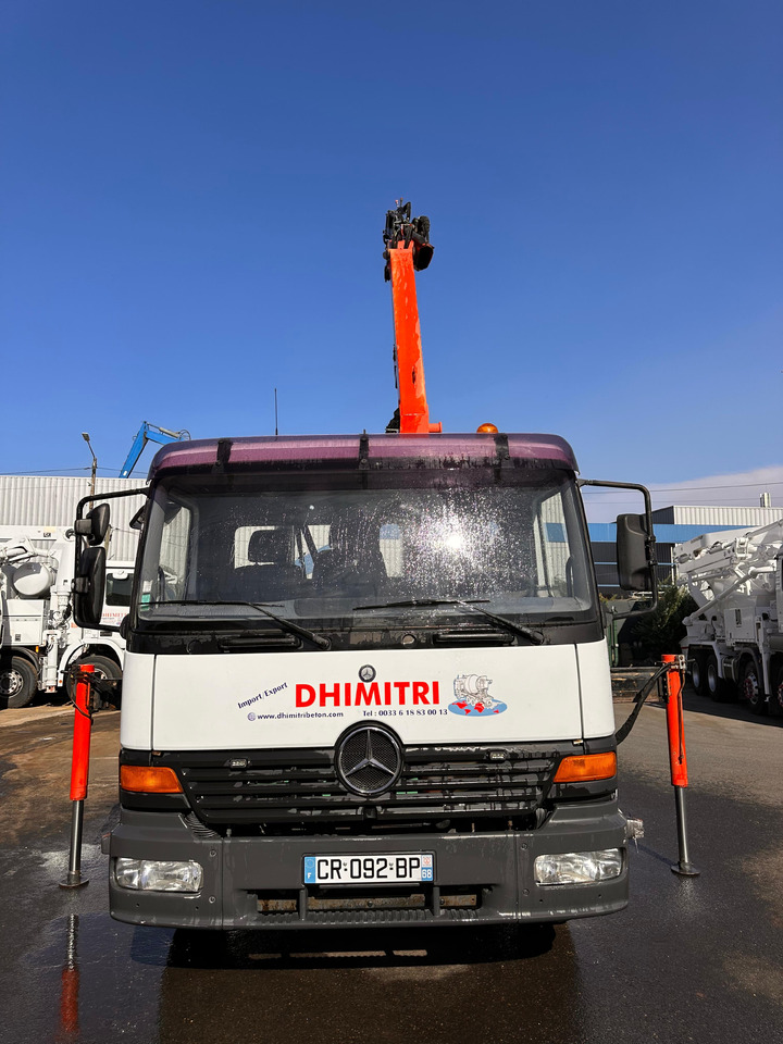 Camion bénne Mercedes Benz MP1 CR-092-BP - Camion benne, Camion grue: photos 1 Camion bénne Mercedes Benz MP1 CR-092-BP - Camion benne, Camion grue: photos 1