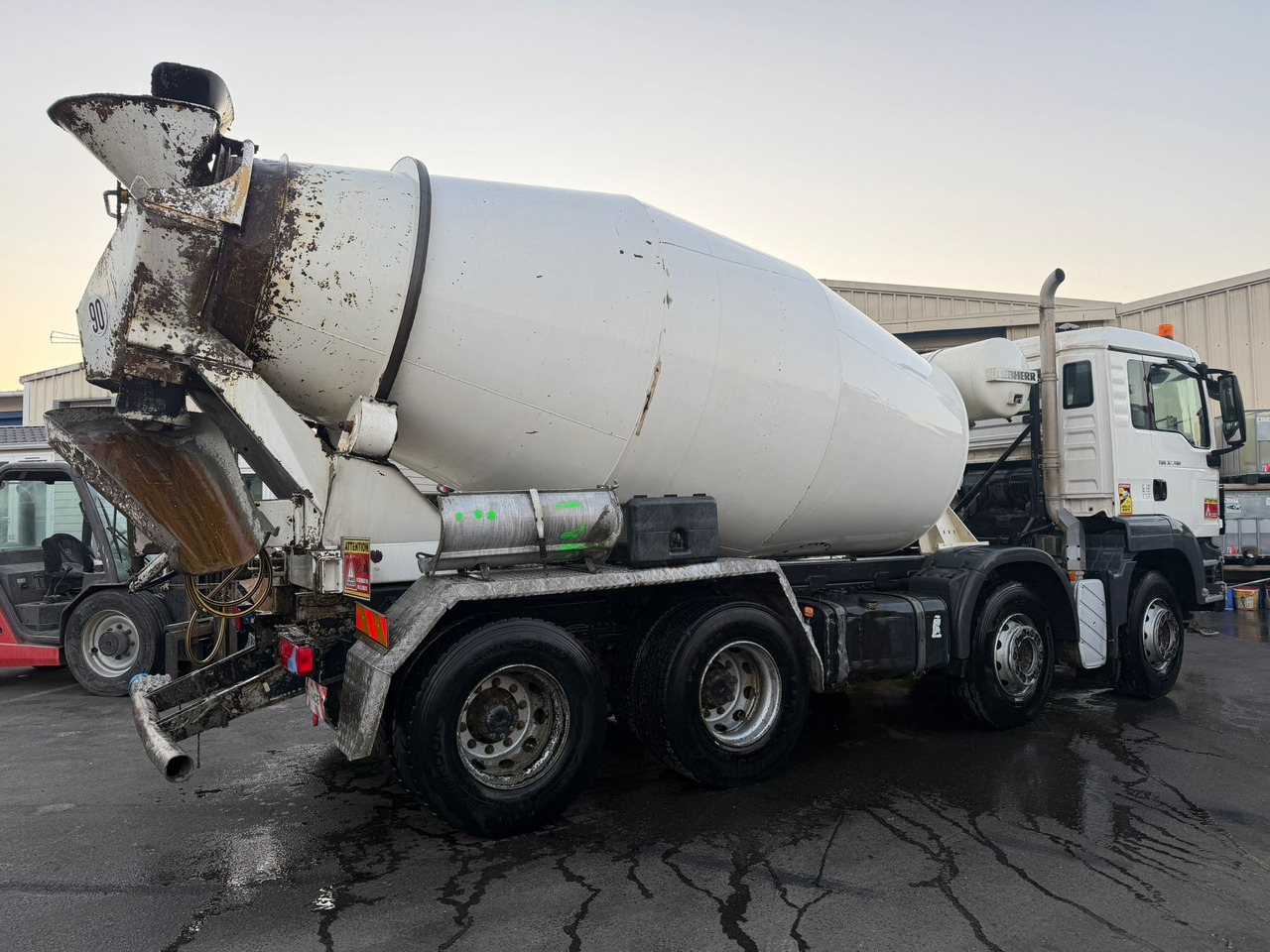 Camion béton MAN TGS 32.360 BR-508-LC - Camion malaxeur: photos 4 Camion béton MAN TGS 32.360 BR-508-LC - Camion malaxeur: photos 4