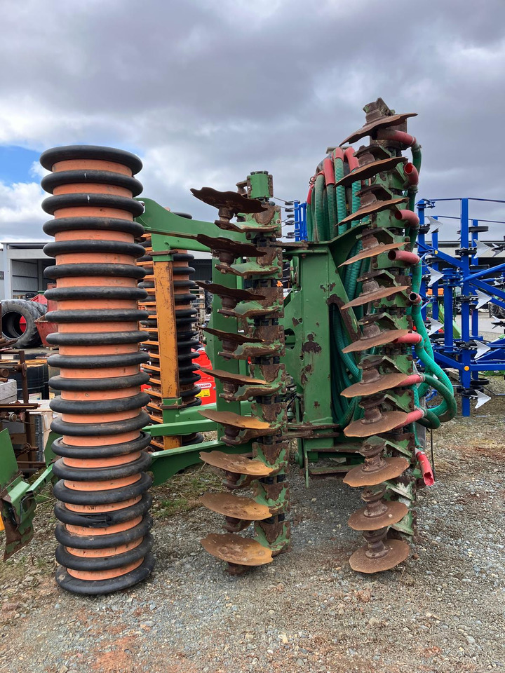 Amazone Catros 5001-2 Pro - Cover crop: photos 2 Amazone Catros 5001-2 Pro - Cover crop: photos 2