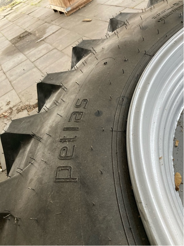 Amazone Komplettrad 520/85R42 2x - Pulvérisateur: photos 2 Amazone Komplettrad 520/85R42 2x - Pulvérisateur: photos 2