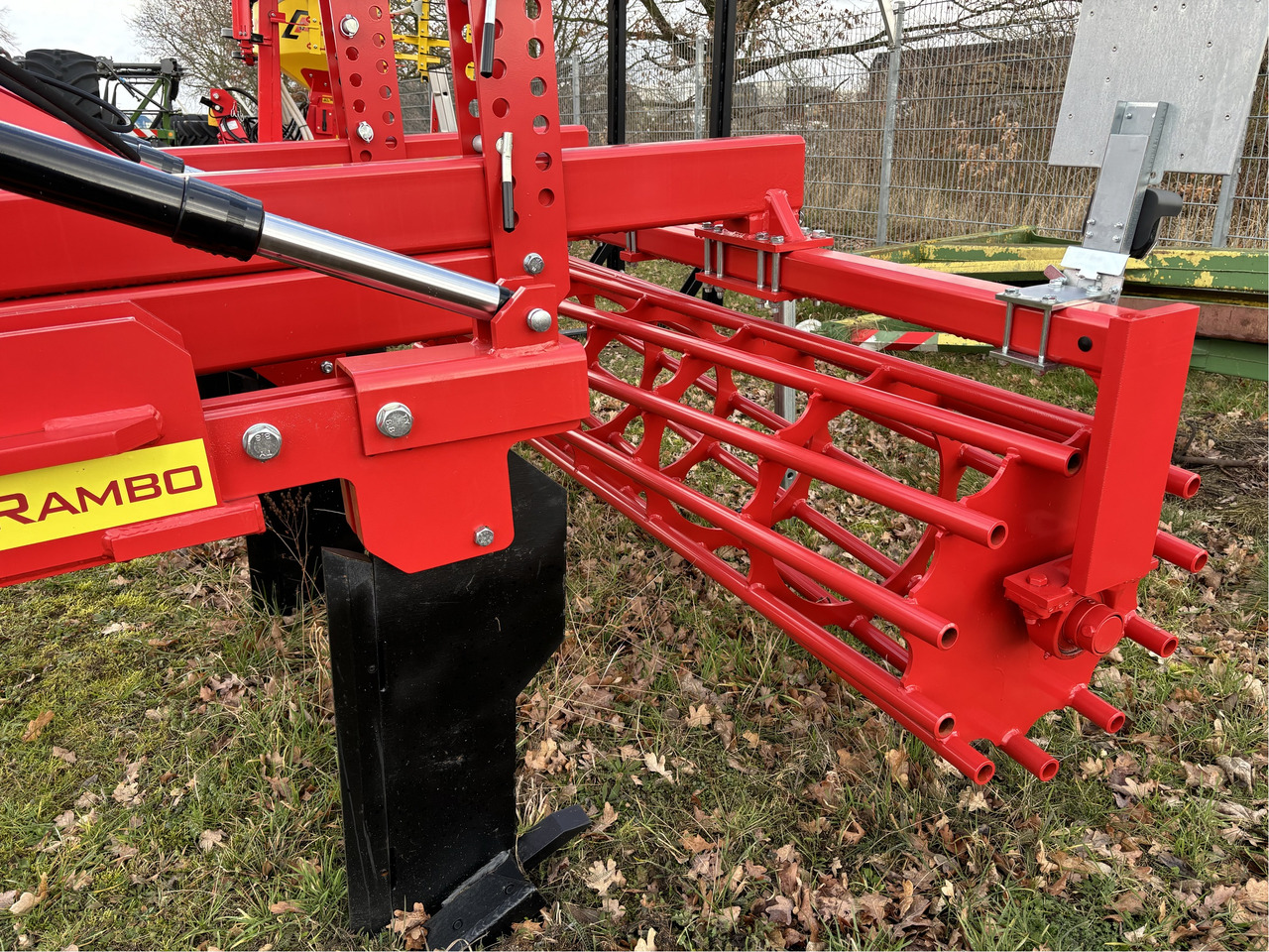 Brix Tiefenlockerer Rambo 900-H - Outils du sol: photos 2 Brix Tiefenlockerer Rambo 900-H - Outils du sol: photos 2