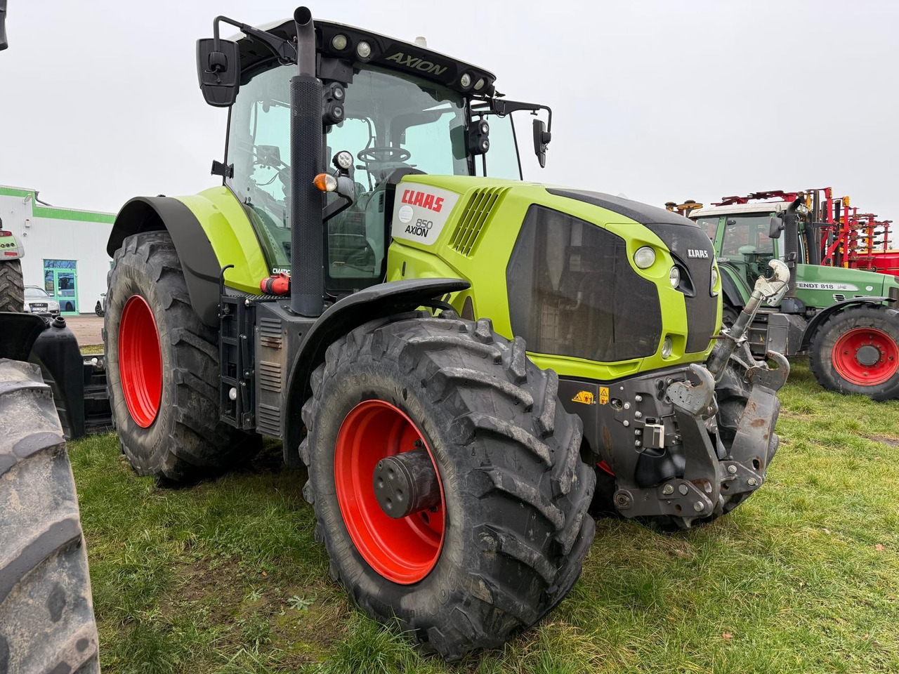 Claas Axion 850 C-Matic - Tracteur agricole: photos 1 Claas Axion 850 C-Matic - Tracteur agricole: photos 1